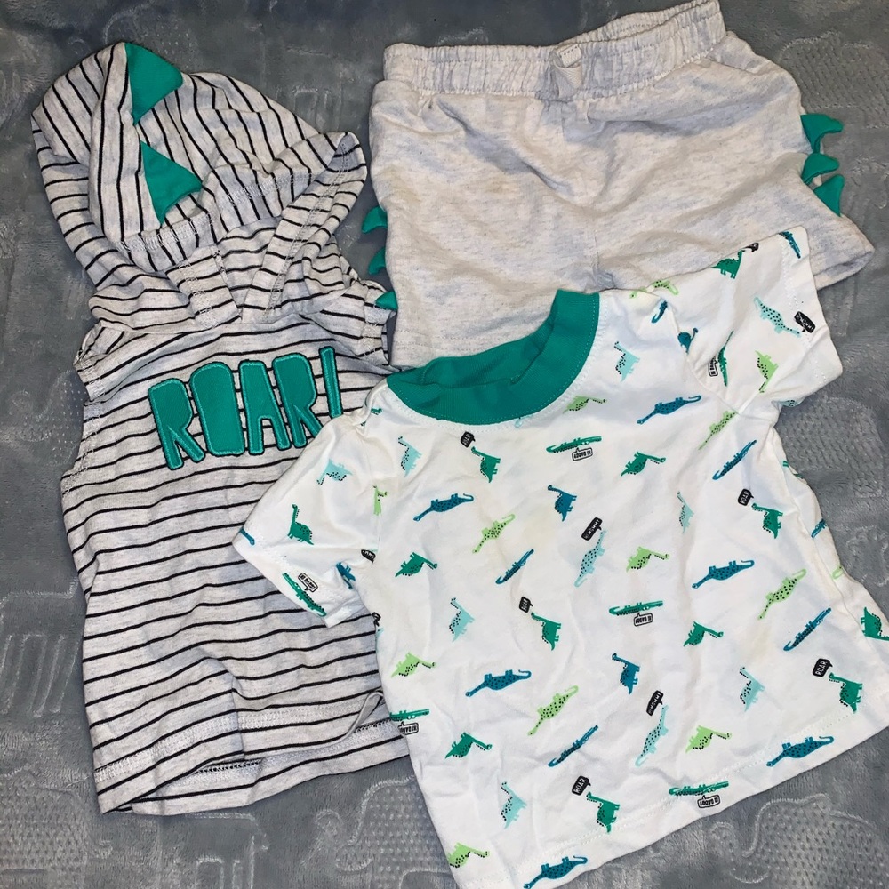 BOYS ROAR 3 PIECE SET 3-6 months !